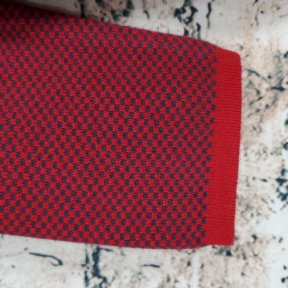 Skovhuus | Cozy Micro Check Indie Artsy Red Minimalist Pullover Sweater - Picture 5 of 10